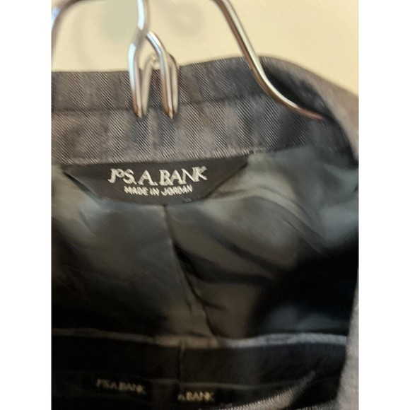 Jos. A. Bank Mens Gray Pleated 2pc Suit 46R Jacket 41 Pant - Picture 7 of 7